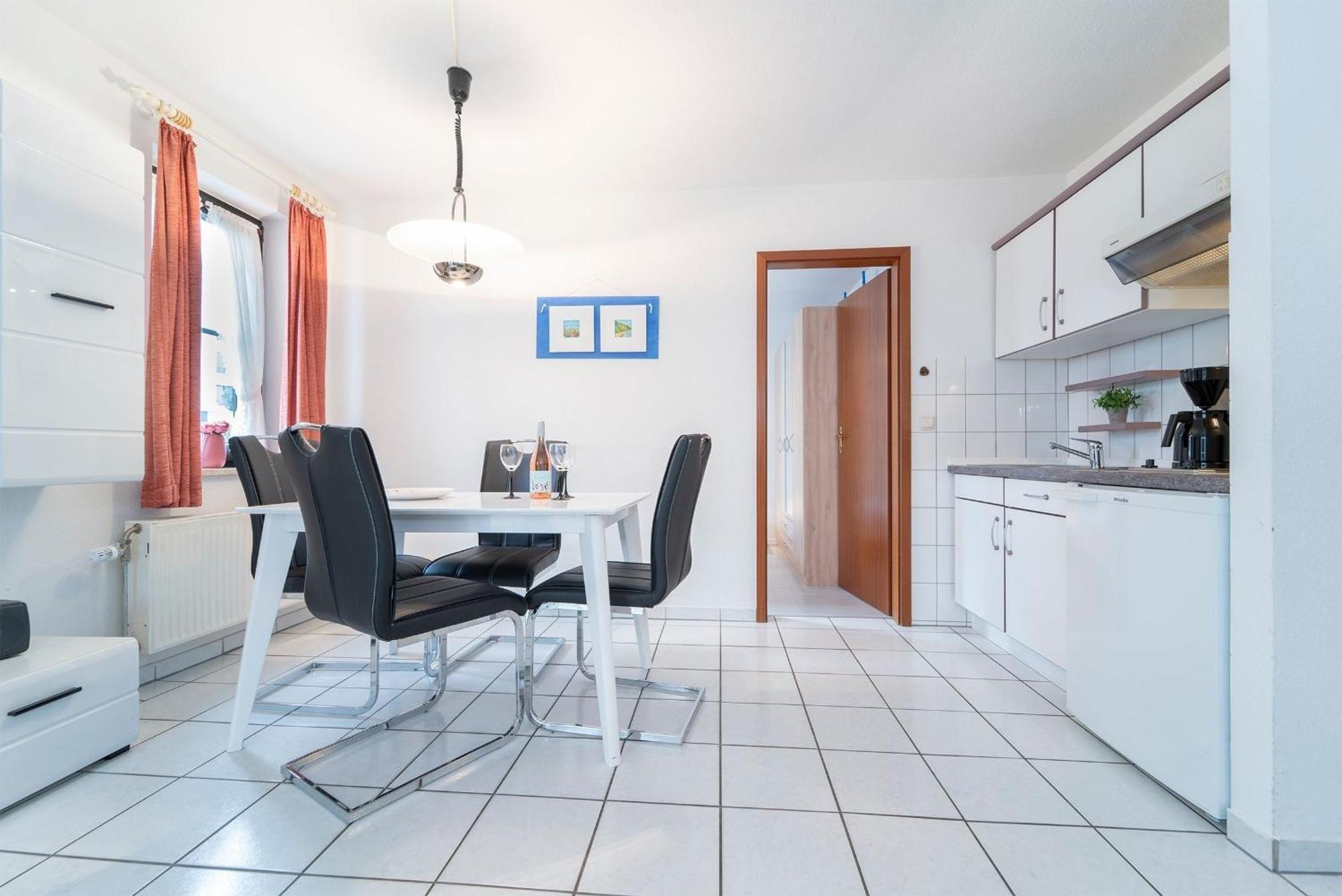 Haus Titania Wohnung 1 Gromitz Bagian luar foto