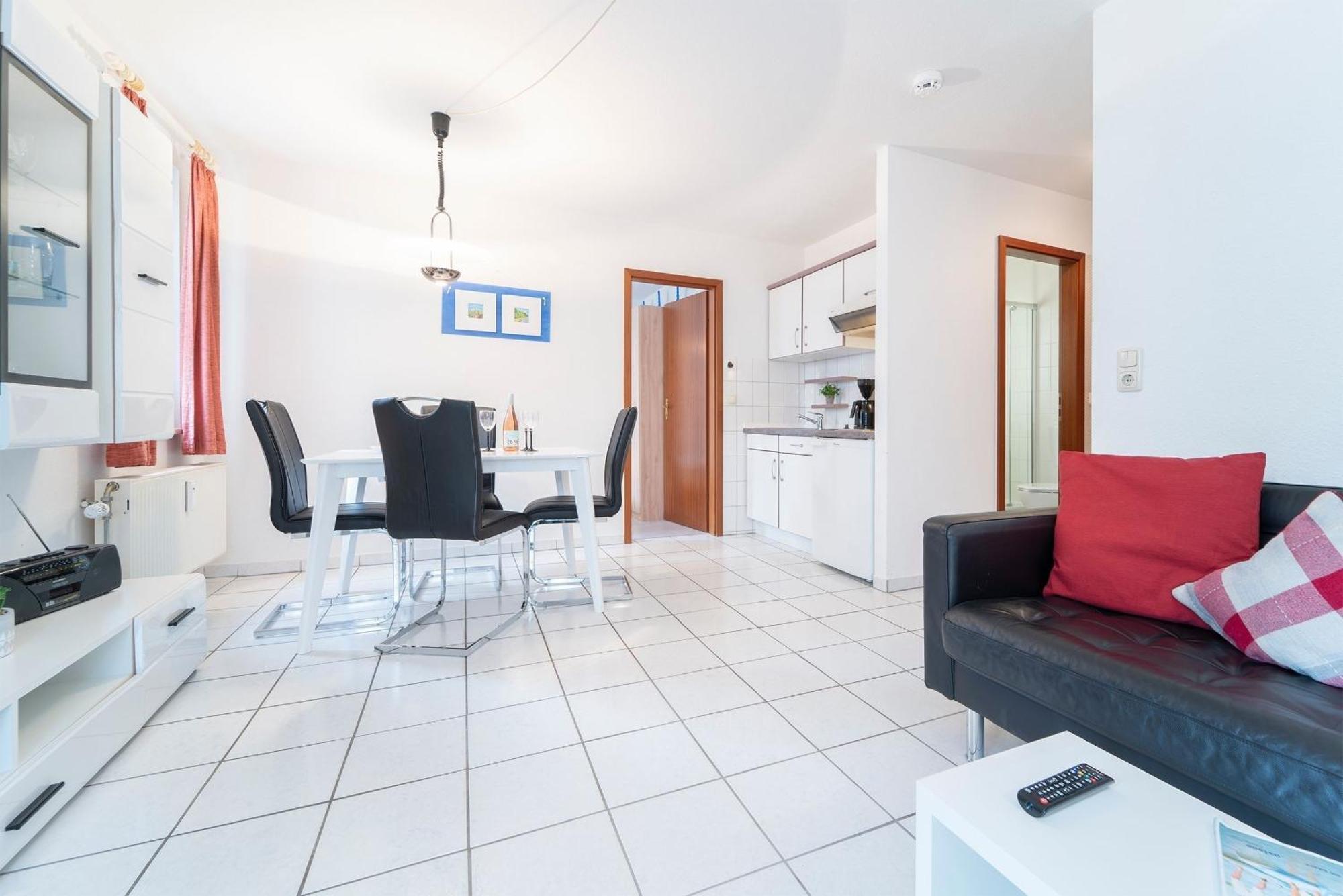 Haus Titania Wohnung 1 Gromitz Bagian luar foto